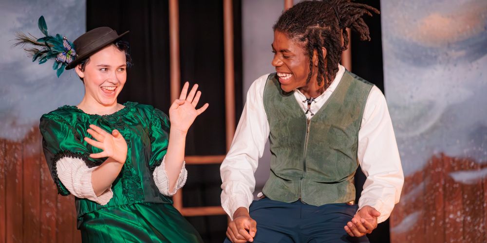 image of live performance of "orlando"